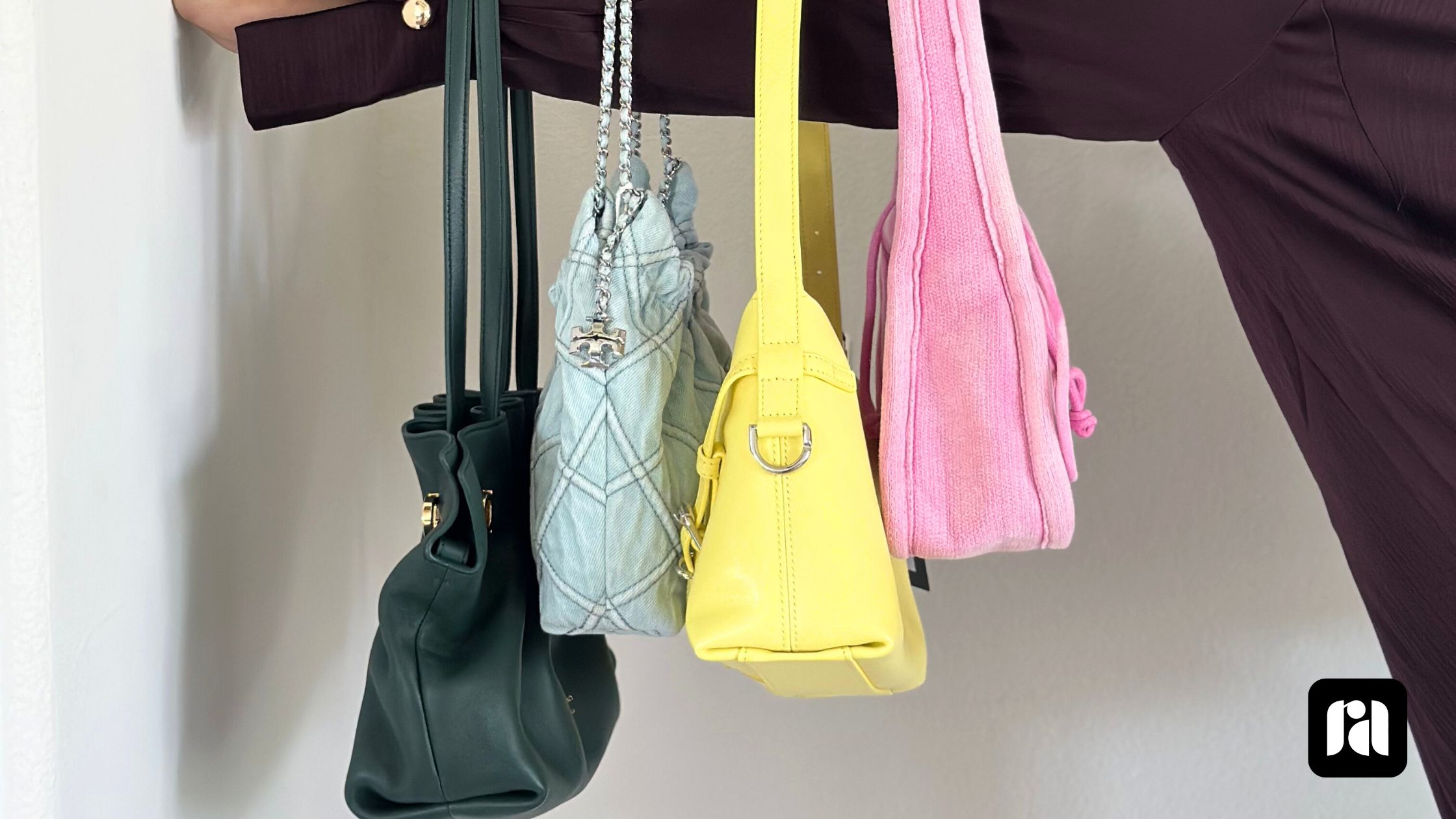 Biggest Handbag Color Trends of FallWinter 2025 Option 1