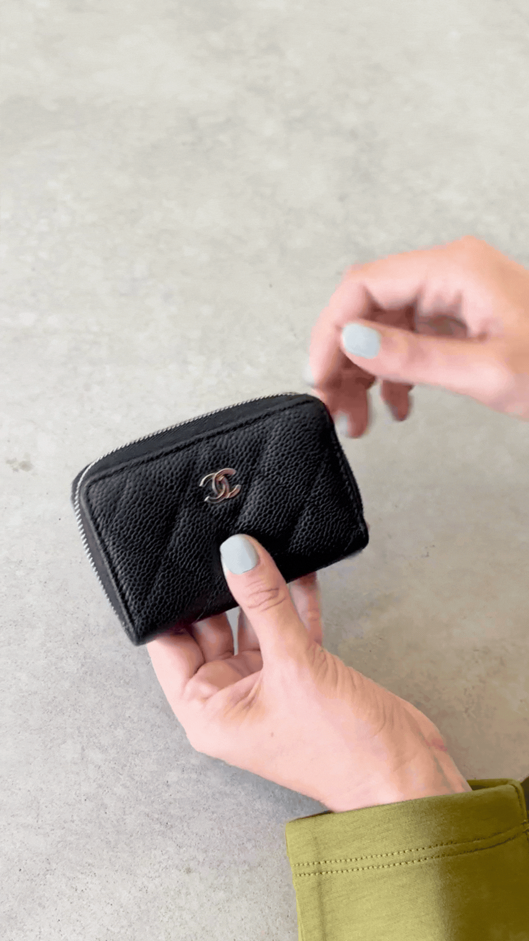 Chanel wallet authentication review by Real Authentication