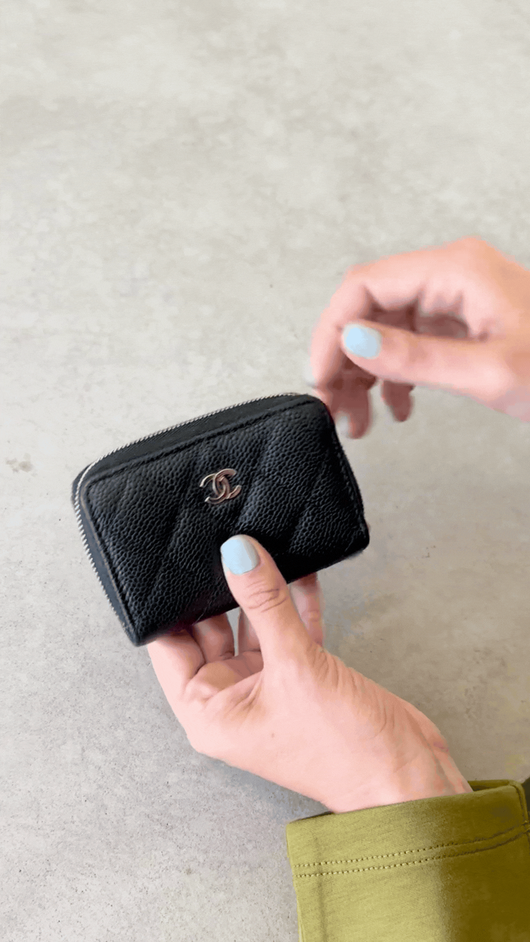 Chanel wallet authentication review by Real Authentication