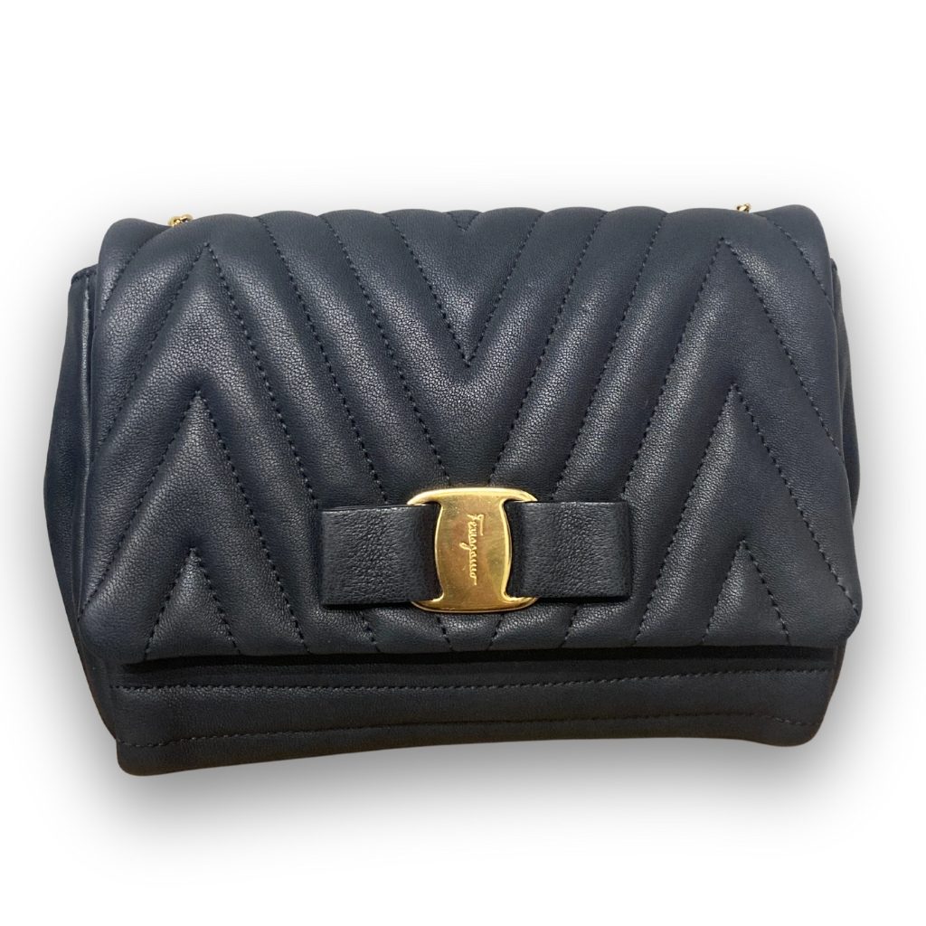 Ferragamo Handbag Real Authentication Brand Page Image